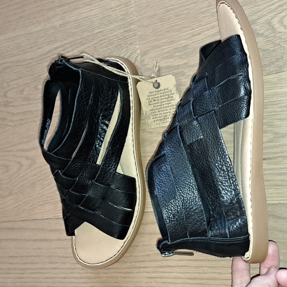 BORN Iwa Woven Black 6M